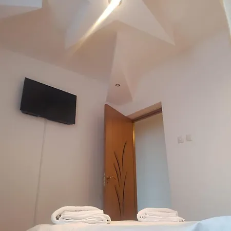 Special Apartment Nadeva Suceava Exterior photo